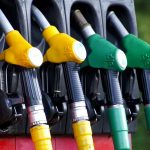 Καύσιμα: Απόβαση ελεγκτών στα νησιά για τις τιμές στη βενζίνη Τι δηλώνει στον ΟΤ ο Σκρέκας. Πρόστιμα για αθέμιτη κερδοφορία